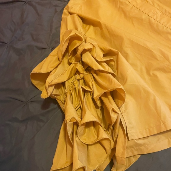 Vibrant Yellow Ruffled Blouse - Picture 3 of 3